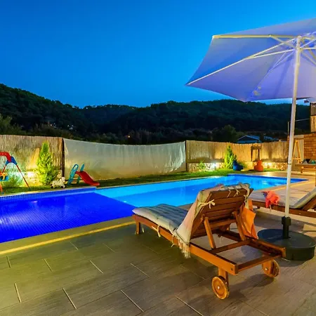 Saribelen Village 1 Bedroom 7462 كالكان